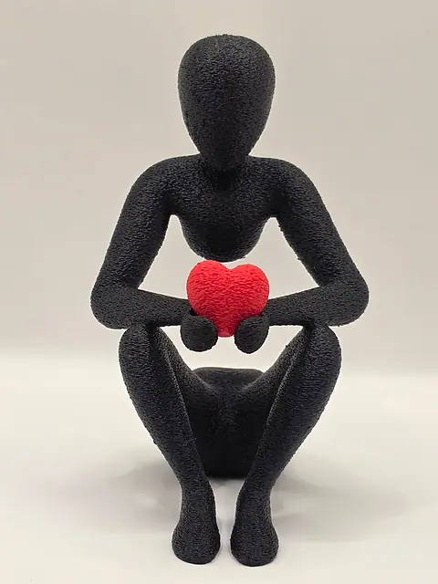 Figura com coração, peça impressa em 3D